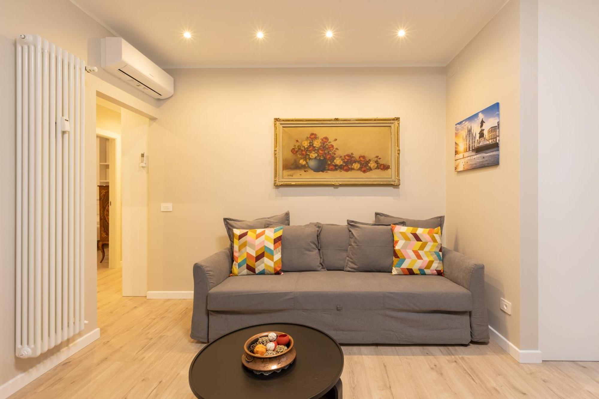 Wonderful 2 Bedrooms Fiera Area - Mirable Pm Apartment Mailand